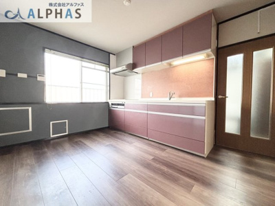 【キッチン】 | 横尾２団地　８１号棟　１階 | ＩＨクッキングヒーターはお手入れもラクラク♪