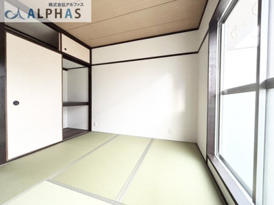 【和室】 | 横尾２団地　８１号棟　１階 | すぐ横になれる和室は、みんながほっと一息つける空間です♪