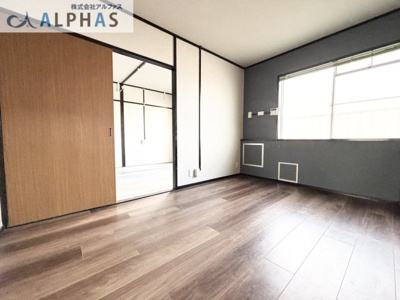 【洋室】 | 横尾２団地　８１号棟　１階 | 落ち着いた色調の洋室です