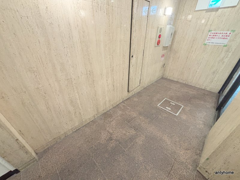 クライス新町　仲介手数料無料のロビー