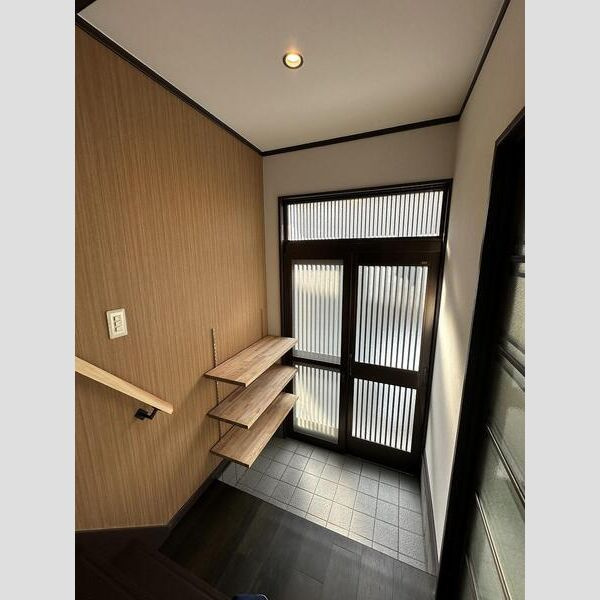 大石北町貸家の玄関|シンプルで使いやすい玄関です