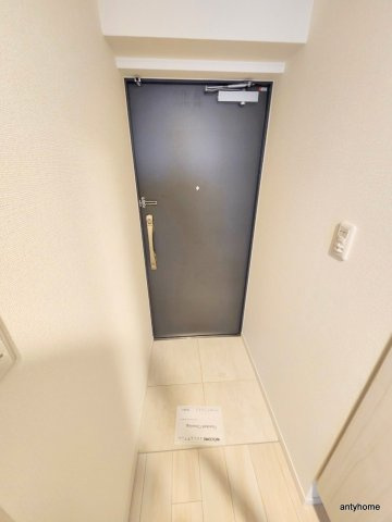 S-RESIDENCE南堀江　仲介手数料無料の玄関