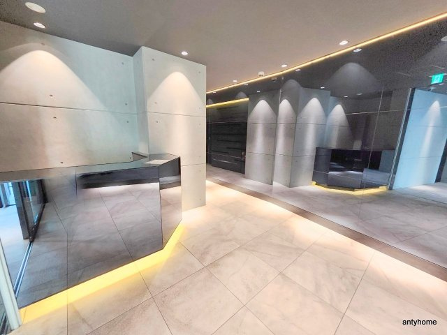 S-RESIDENCE南堀江　仲介手数料無料のエントランス