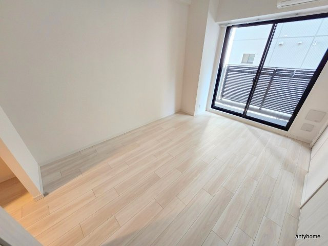 S-RESIDENCE南堀江　仲介手数料無料の居間・リビング