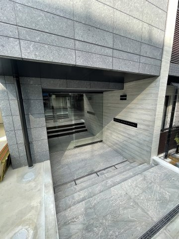 REGALIZ文京大塚のエントランス