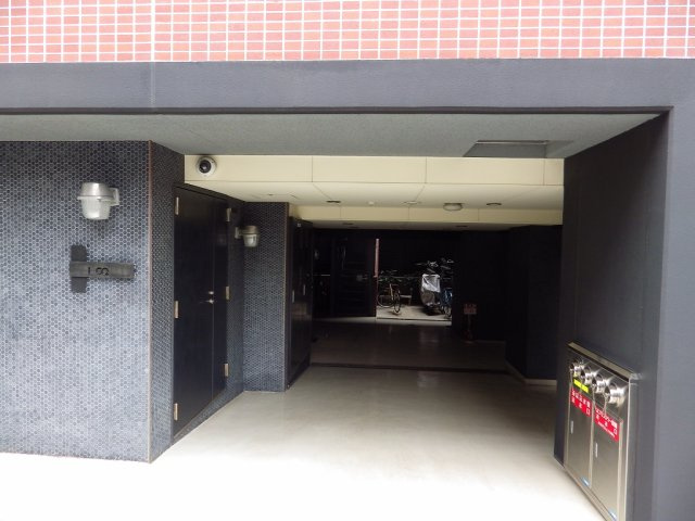 Log文京SENDAGIのエントランス