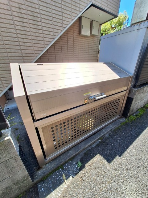 オークホームズのその他共用部分|ゴミストッカー