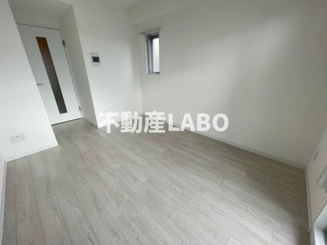 フォーリアライズ天王寺セラスの居間・リビング