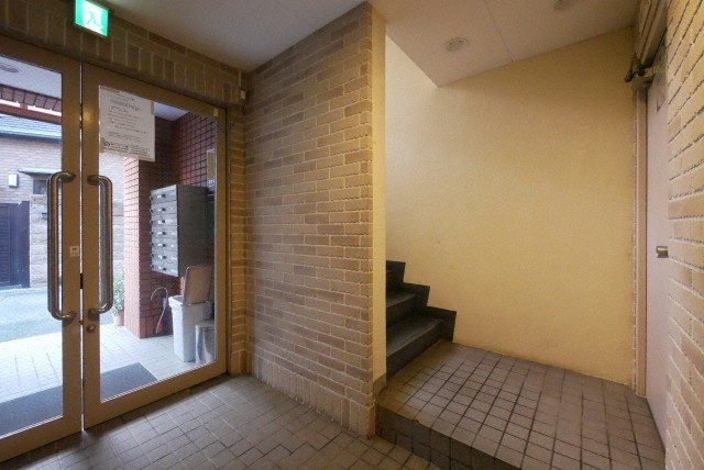 ローレルハウス北畠のロビー