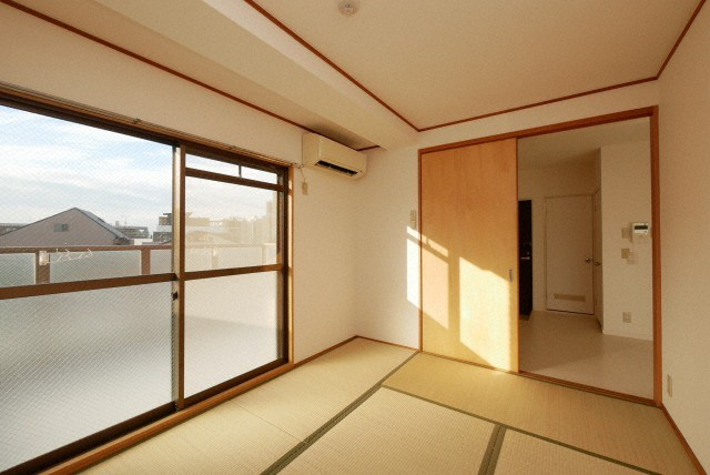 ローレルハウス北畠の和室