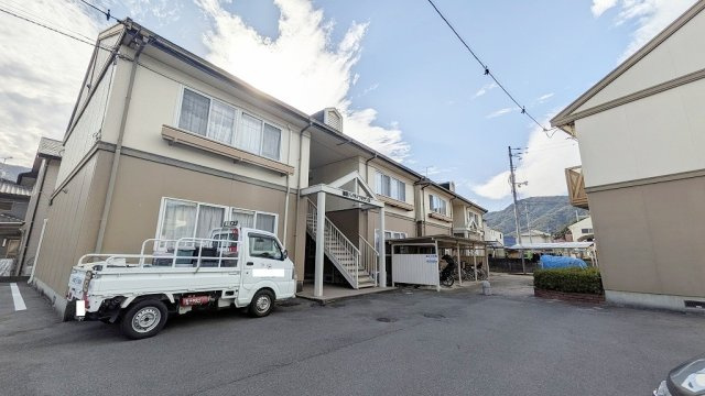 瀬野ハイライフタウン C棟の外観