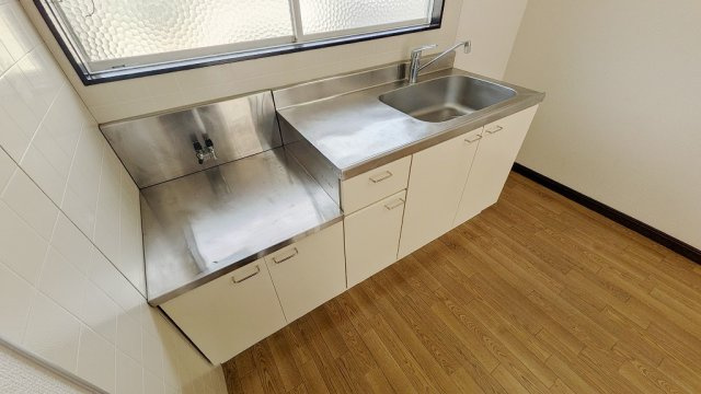 瀬野ハイライフタウン C棟のキッチン