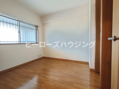 【寝室】 | 上野坂ハイツ