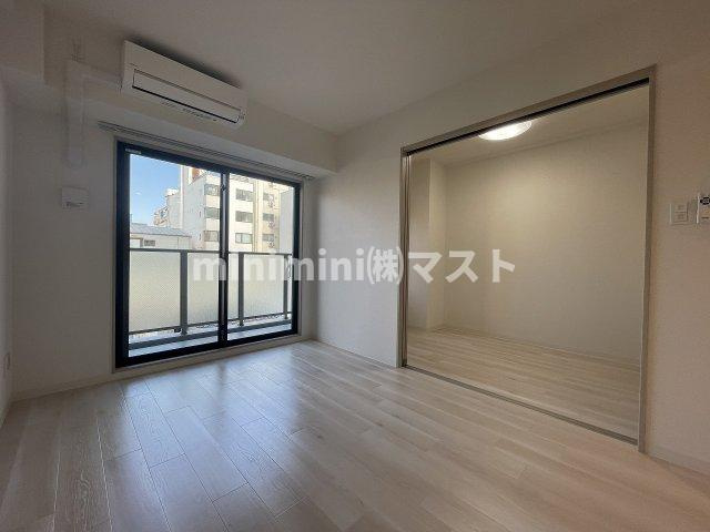 グランパシフィック東今里innovationの居間・リビング