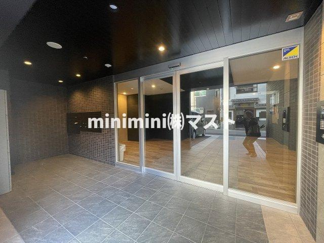 グランパシフィック東今里innovationのエントランス