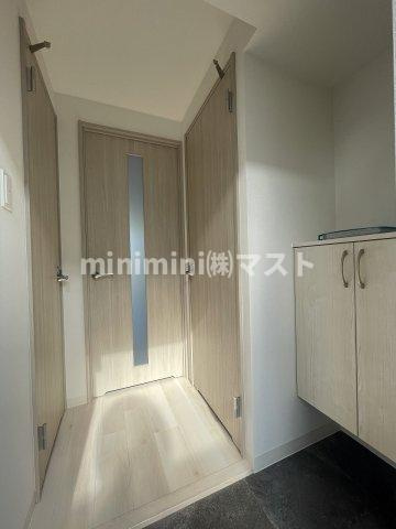 グランパシフィック東今里innovationの玄関