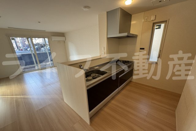 おばつじアイビーコートB棟　仲介手数料無料のキッチン|キッチンでお料理をお楽しみください