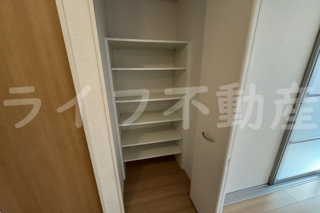おばつじアイビーコートB棟　仲介手数料無料の収納|便利な収納スペースです