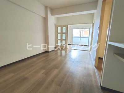 【居間・リビング】 | リブレ待兼山 | ※2025年11月中旬撮影！