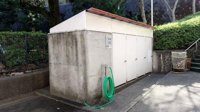 シャンボール読売ランド前２号棟のその他共用部分|ゴミ出し場