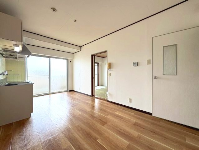 エムテック藤井寺の居間・リビング