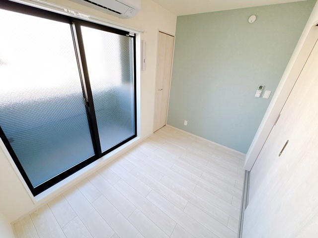 【洋室】 | JIN Residence吹田