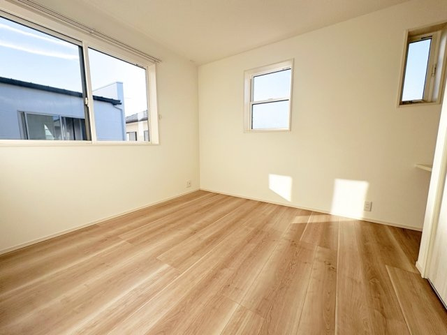 和歌山市加納の洋室|２F洋室