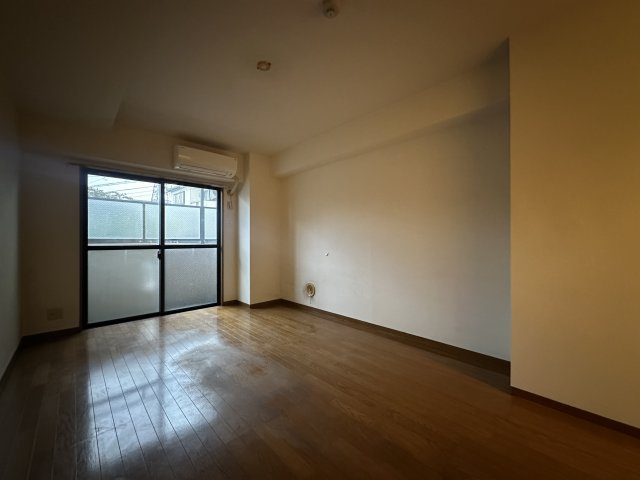 プラネットの居間・リビング