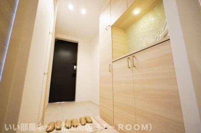 【玄関】 | シャーメゾンマヒナ