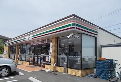 【周辺】 | メゾンＫ・Ａ | セブンイレブン飯田岡南店まで550m