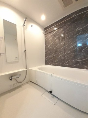 【浴室】 | メゾンＫ・Ａ | お風呂で日々の疲れを落としましょう