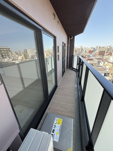 ARCOBALENO MINAMISENJUのバルコニー