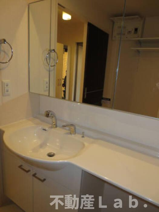 ディアコートの洗面所