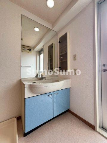 シルエラ南庄の独立洗面台