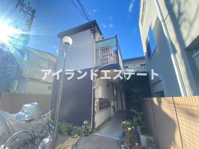 メゾンアライ　内装リフォーム済　バストイレ別　独立洗面台のエントランス