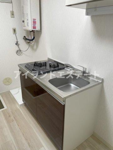 メゾンアライ　内装リフォーム済　バストイレ別　独立洗面台のキッチン