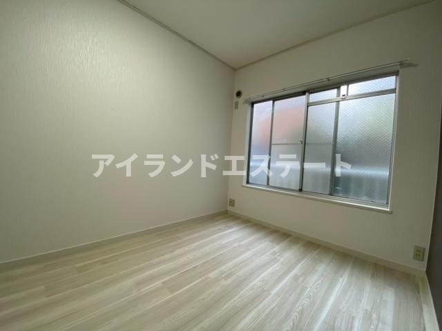 メゾンアライ　内装リフォーム済　バストイレ別　独立洗面台の内装