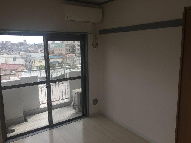 ホワイトコートⅡの内装