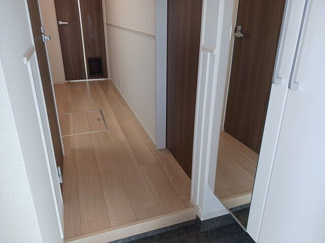 【玄関】 | コントレイル