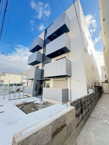 URBANCOURT茨木春日の外観