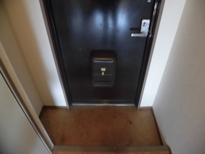 【玄関】 | ベルメゾン南江口 | 綺麗な玄関です。