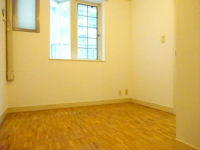 ラポルタイズミの居間・リビング