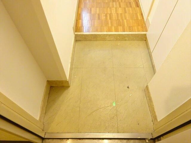 ラポルタイズミの玄関