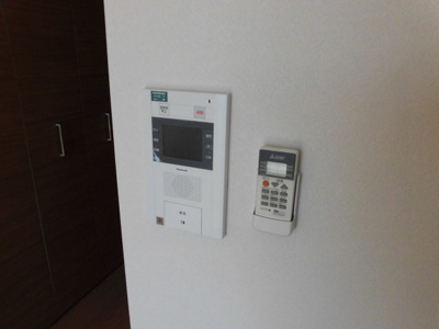 【セキュリティ】 | ファーストステージ北大阪レジデンス | モニター付きインターホンなので来客時も安心です