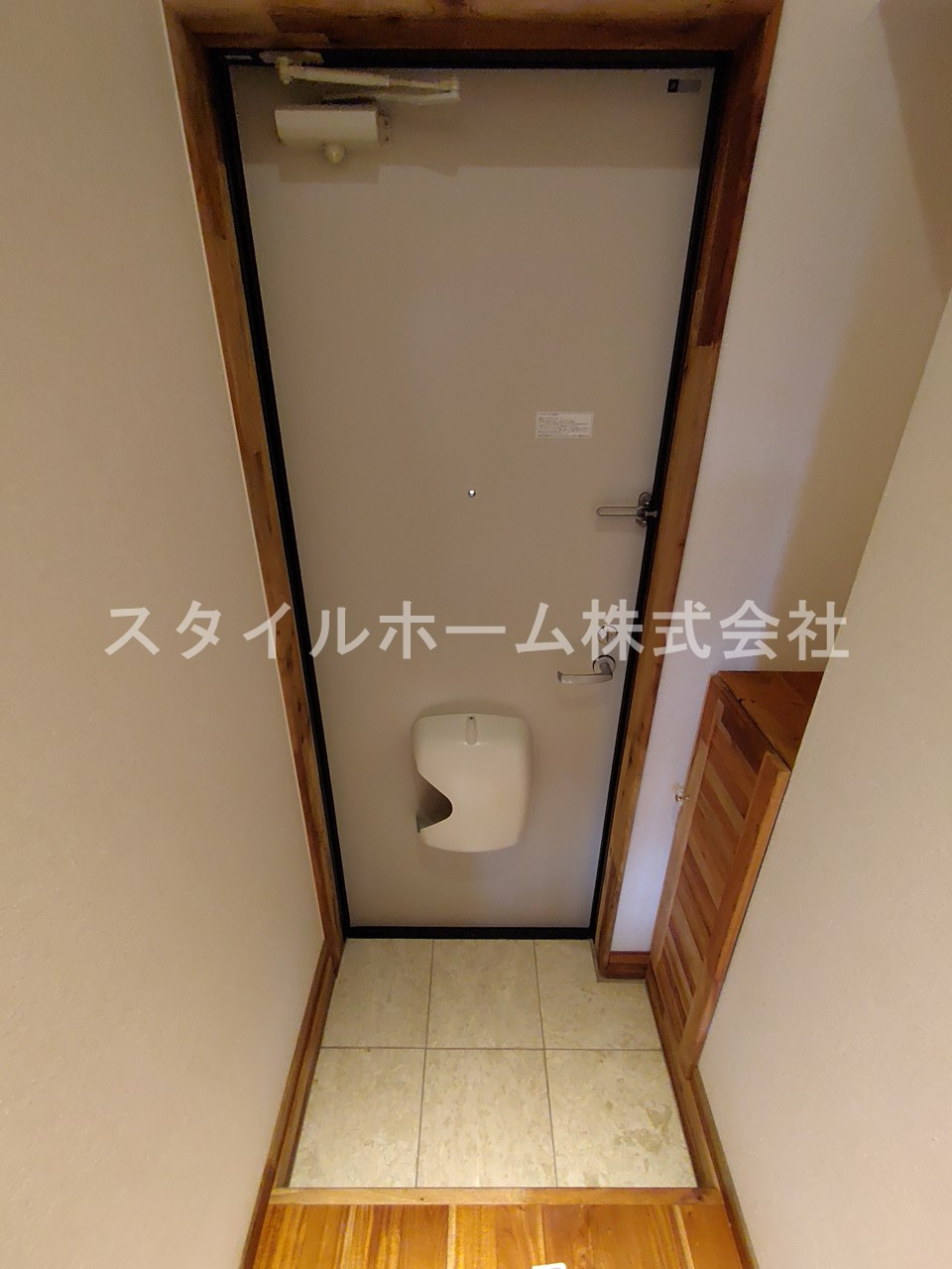 セザンヌ牛久保の玄関