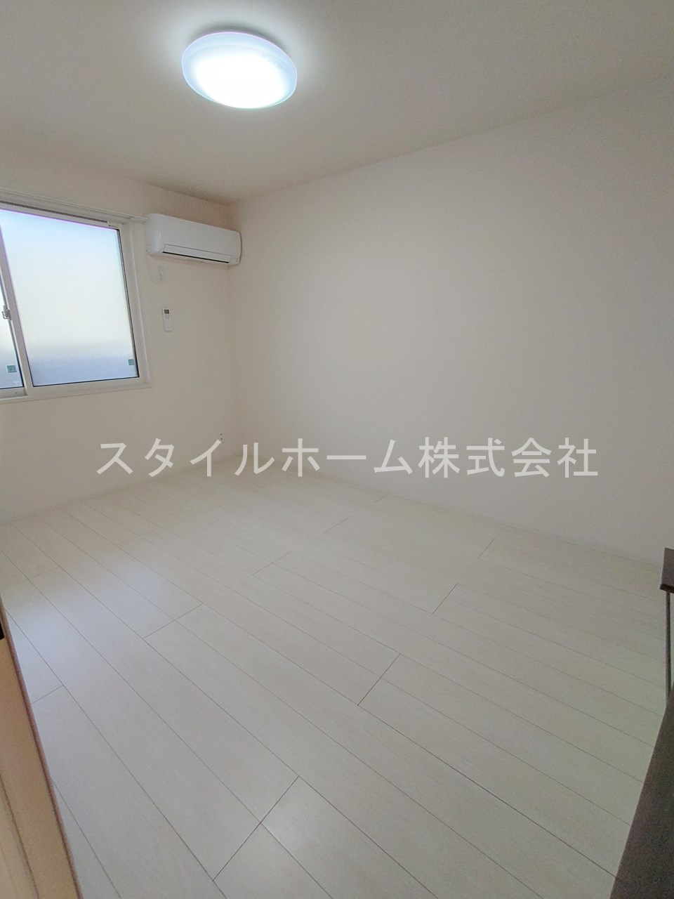 ル　ブレの内装|別部屋写真です。