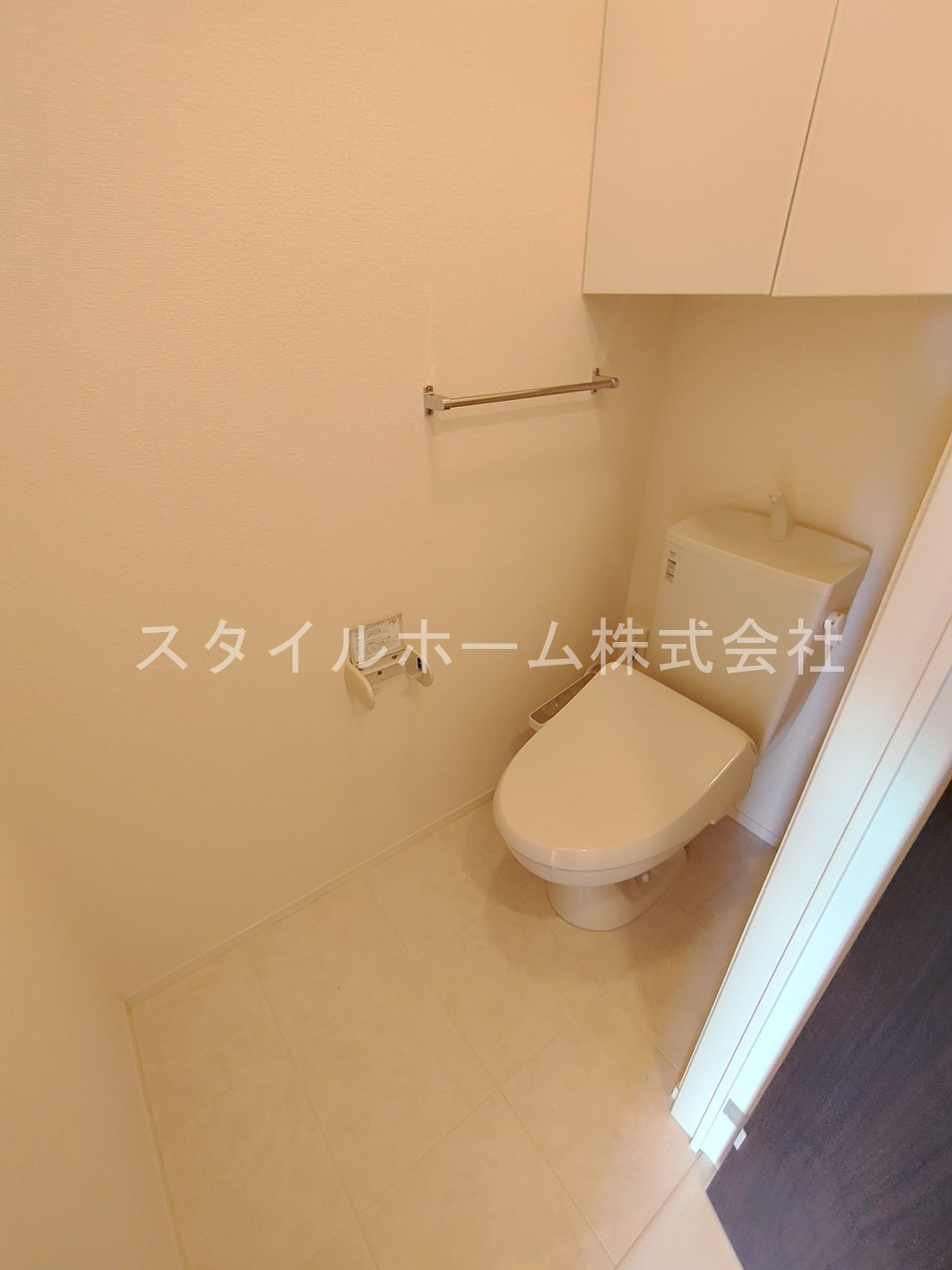 ル　ブレのトイレ|別部屋写真です。