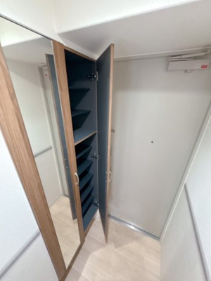 【玄関】 | RESIDENCE MIWA