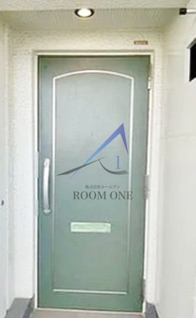 越中島三丁目ハイツ１号棟の玄関|玄関です。