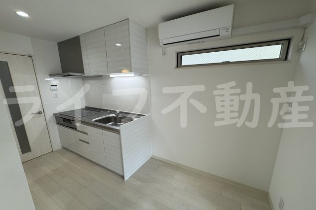 クリエオーレ大蓮東Ⅰのキッチン|コンパクトなキッチンで掃除もラクラク